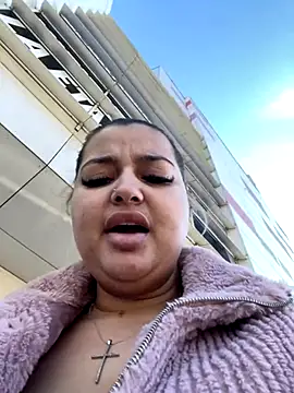 AllysonK online show from 10/29/25, 10:17