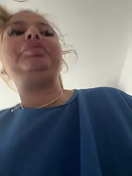Snapshot of AllysonK chatting on 05/26/26, 10:11 AllysonK online show from 05/26/26, 10:11