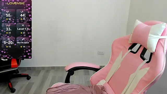 maryluna95 online show from 01/03/25, 07:29