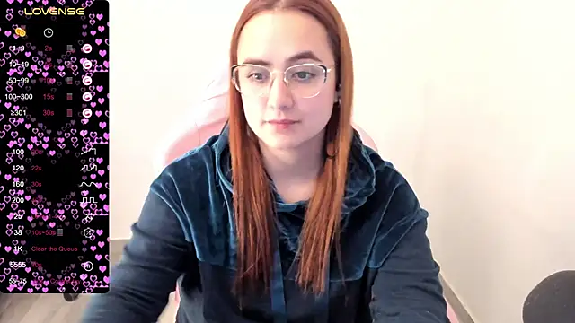 maryluna95 online show from 02/26/25, 04:03