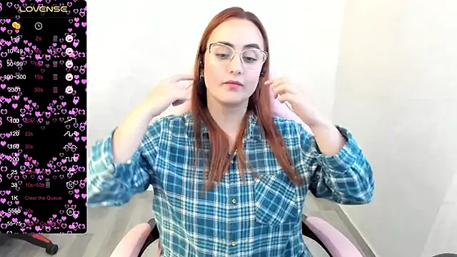 maryluna95 online show from 03/04/25, 10:38