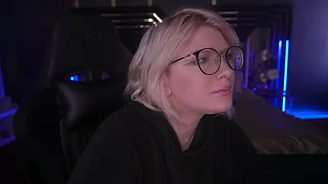 CoolTatis online show from 02/22/25, 08:50