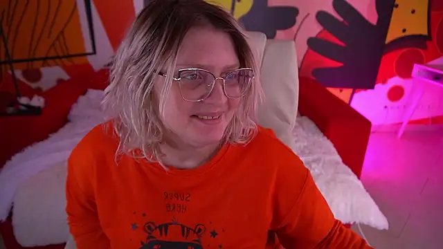 Snapshot of CoolTatis chatting on 02/02/26, 09:08 CoolTatis online show from 02/02/26, 09:08