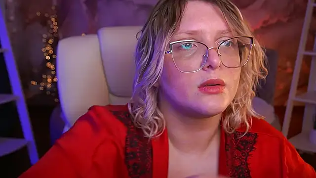 Snapshot of CoolTatis chatting on 03/03/26, 06:52 CoolTatis online show from 03/03/26, 06:52