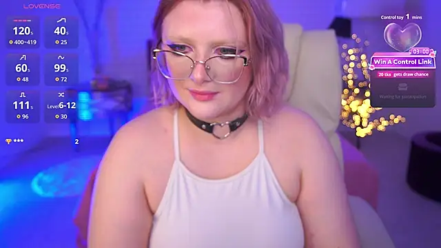 Snapshot of CoolTatis chatting on 04/11/26, 07:45 CoolTatis online show from 04/11/26, 07:45