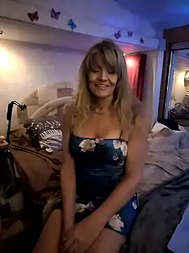 annika lately online show from 12/15/24, 03:13