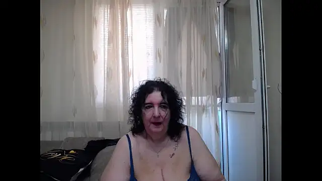 Snapshot of maturekorine chatting on 07/07/26, 02:43 maturekorine online show from 07/07/26, 02:43