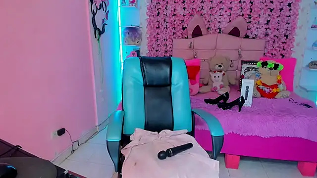 Snapshot of red_moon_2 chatting on 01/10/25, 07:14 red moon 2 online show from 01/10/25, 07:14