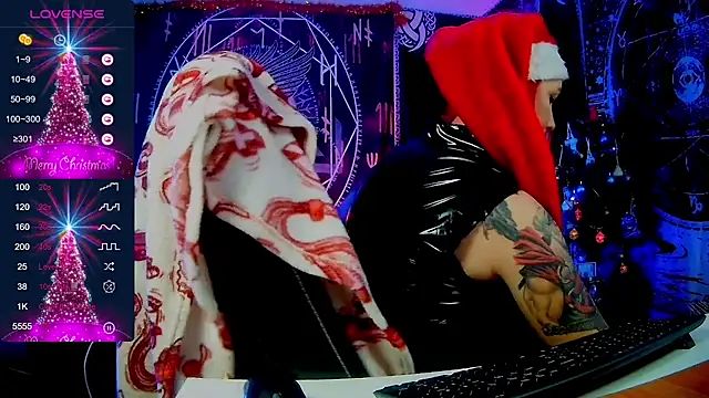 miss jenna lovee online show from 12/22/24, 11:52