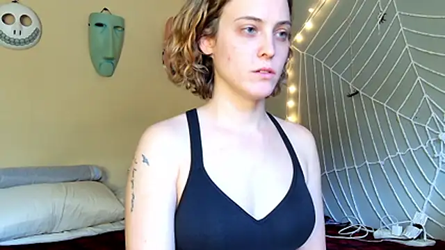 Snapshot of beaubrookeent chatting on 11/02/25, 09:50 beaubrookeent online show from 11/02/25, 09:50