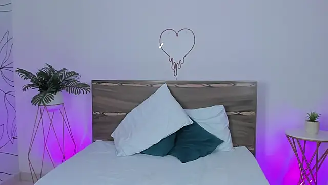 ivette bocelly online show from 01/03/25, 10:29