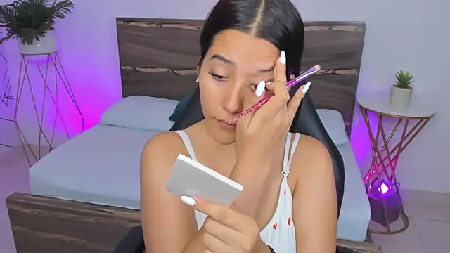 ivette bocelly online show from 01/11/25, 07:27