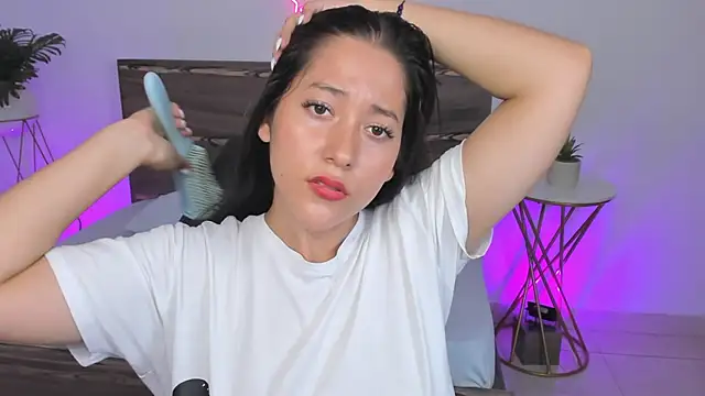 ivette bocelly online show from 01/15/25, 07:23