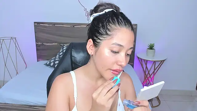 ivette bocelly online show from 02/01/25, 10:34