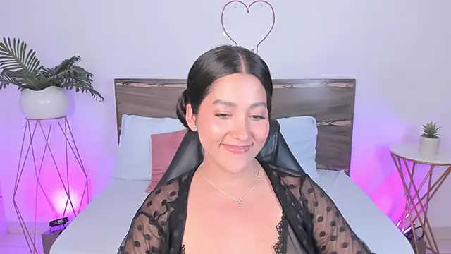 ivette bocelly online show from 02/25/25, 10:29