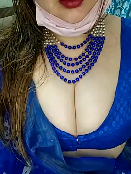 Snapshot of Rupaleesexy chatting on 03/16/26, 05:06 Rupaleesexy online show from 03/16/26, 05:06