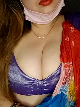 Snapshot of Rupaleesexy chatting on 04/14/26, 06:47 Rupaleesexy online show from 04/14/26, 06:47