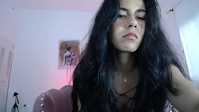 Snapshot of michel_cardona chatting on 12/30/24, 06:16 michel cardona online show from 12/30/24, 06:16