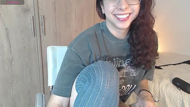 Abii 26 online show from 10/22/25, 02:12