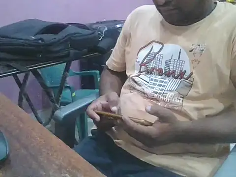 ITGuyhyd online show from 04/12/26, 02:44