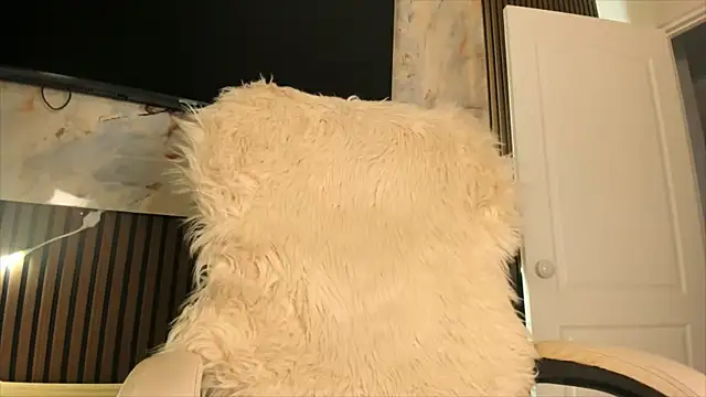 sally 009 online show from 09/25/25, 02:10