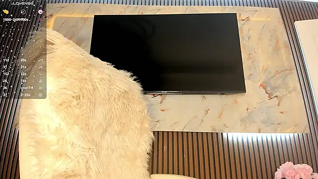 sally 009 online show from 02/17/26, 03:51