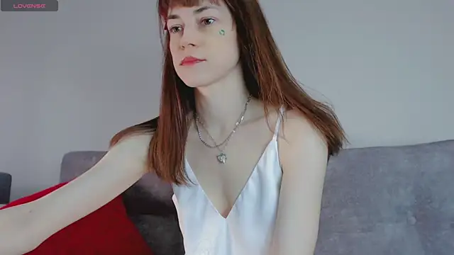 Snapshot of Amina_Barbarian chatting on 12/16/24, 11:55 Amina Barbarian online show from 12/16/24, 11:55