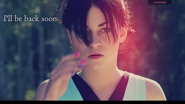 Snapshot of Amina_Barbarian chatting on 03/13/26, 12:23 Amina Barbarian online show from 03/13/26, 12:23