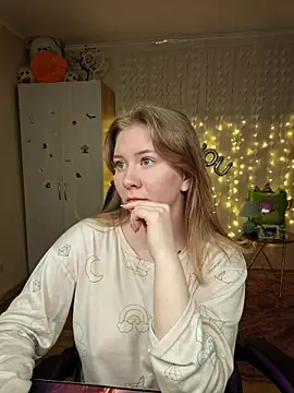 D0nna  online show from 03/29/26, 09:04