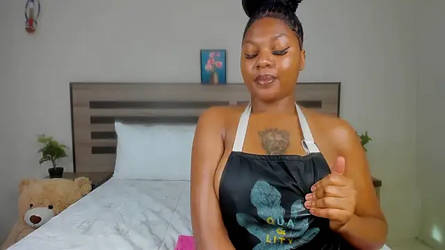 Renee-18 online show from 12/08/24, 05:07