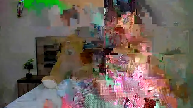 Renee-18 online show from 12/21/24, 05:58