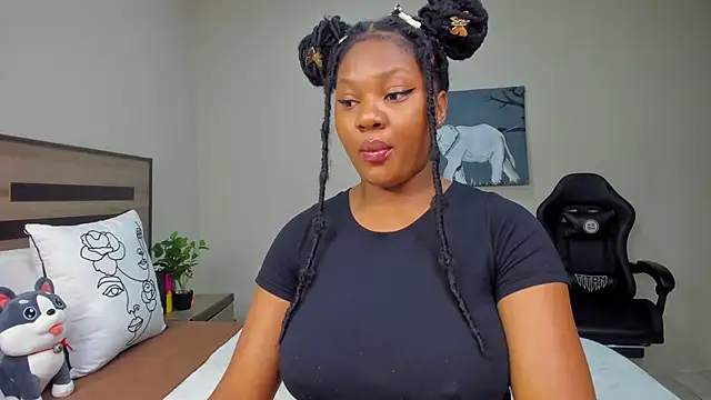 Snapshot of Renee-18 chatting on 04/09/26, 12:21 Renee-18 online show from 04/09/26, 12:21