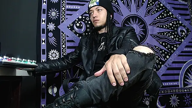 Dicaprioo  online show from 01/10/25, 08:04