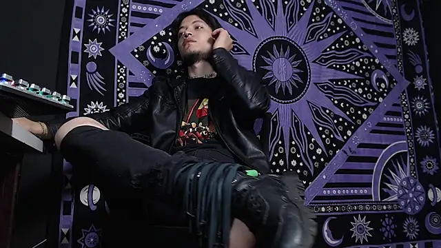 Dicaprioo  online show from 02/06/25, 01:16