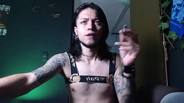 Snapshot of Dicaprioo_ chatting on 11/07/25, 06:41 Dicaprioo online show from 11/07/25, 06:41