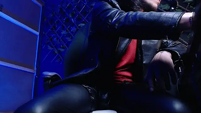 Snapshot of Dicaprioo_ chatting on 01/19/26, 10:30 Dicaprioo online show from 01/19/26, 10:30