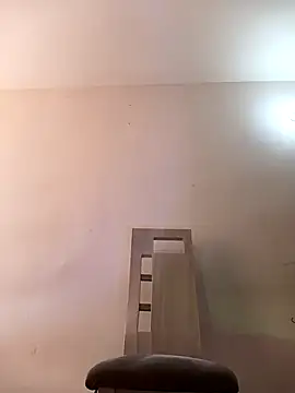 Snapshot of Dicaprioo_ chatting on 03/11/26, 05:19 Dicaprioo online show from 03/11/26, 05:19