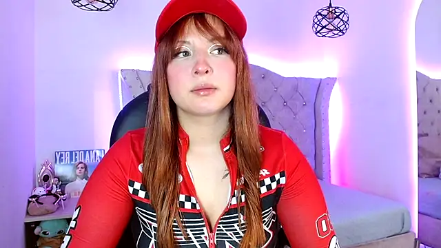 Charlotte Jones   online show from 12/05/25, 12:25