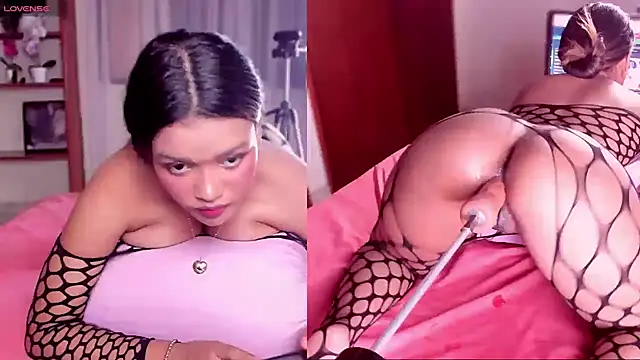 Snapshot of Tiny_Annie chatting on 01/29/25, 12:12 Tiny Annie online show from 01/29/25, 12:12