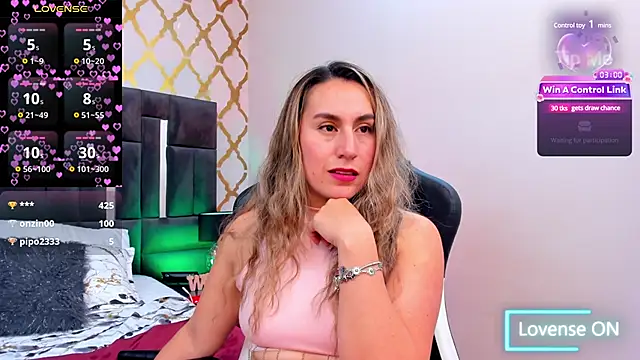 Snapshot of RubbyTaylor chatting on 03/04/25, 08:38 RubbyTaylor online show from 03/04/25, 08:38