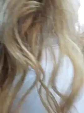 Snapshot of RubbyTaylor chatting on 09/27/25, 06:02 RubbyTaylor online show from 09/27/25, 06:02