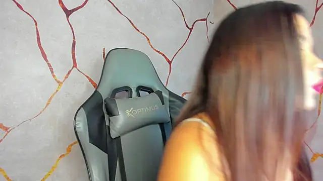 Elsalombardi  online show from 03/05/25, 10:55