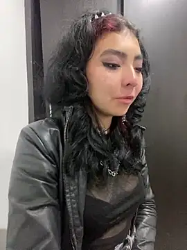 Snapshot of _Gothiccbitch_ chatting on 12/13/24, 06:00  Gothiccbitch  online show from 12/13/24, 06:00