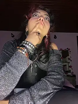 Snapshot of _Gothiccbitch_ chatting on 01/09/25, 05:34  Gothiccbitch  online show from 01/09/25, 05:34