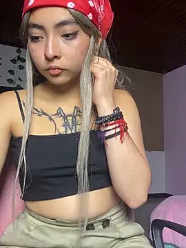 Snapshot of _Gothiccbitch_ chatting on 01/11/25, 09:26  Gothiccbitch  online show from 01/11/25, 09:26