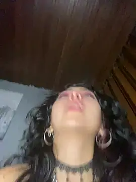 Snapshot of _Gothiccbitch_ chatting on 02/16/25, 06:10  Gothiccbitch  online show from 02/16/25, 06:10