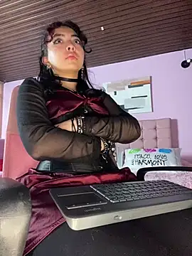 Snapshot of _Gothiccbitch_ chatting on 02/26/25, 11:30  Gothiccbitch  online show from 02/26/25, 11:30