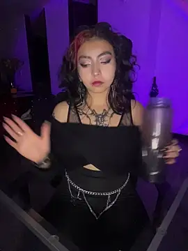 Snapshot of _Gothiccbitch_ chatting on 11/20/25, 07:19 Gothiccbitch online show from 11/20/25, 07:19