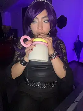 Snapshot of _Gothiccbitch_ chatting on 03/28/26, 04:56 Gothiccbitch online show from 03/28/26, 04:56