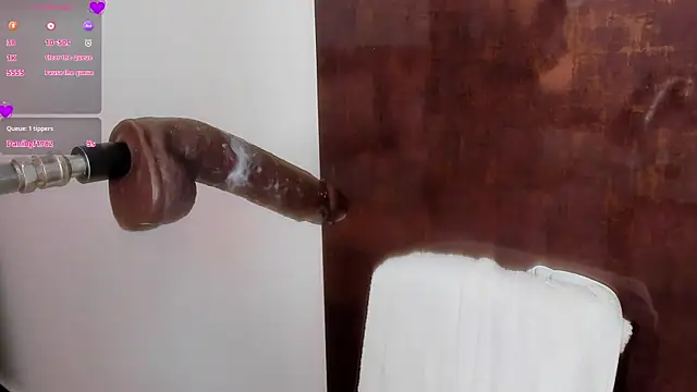 Snapshot of kristal_blond chatting on 02/15/25, 10:33 kristal blond online show from 02/15/25, 10:33